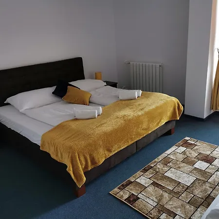 Diana Нове-Место-над-Вагом