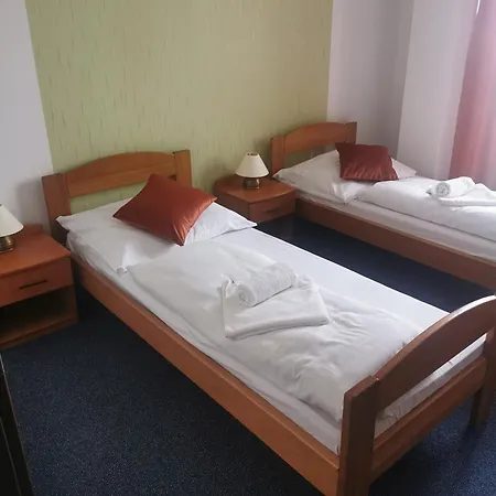 Diana Hotel