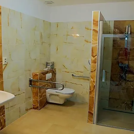 Hotel Diana 3*