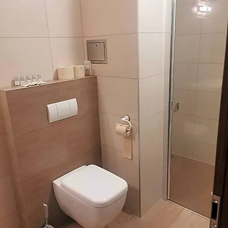 Diana Hotel