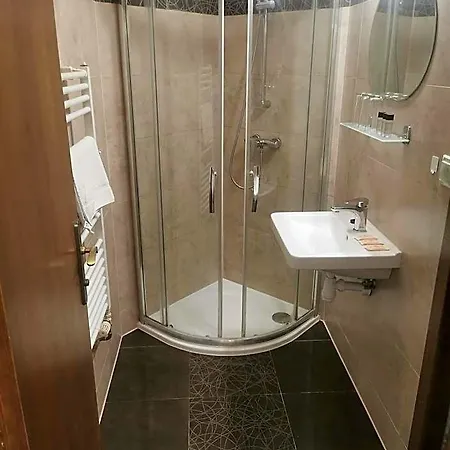 Hotel Diana 3*