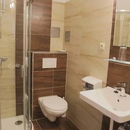 Diana Hotel 3*